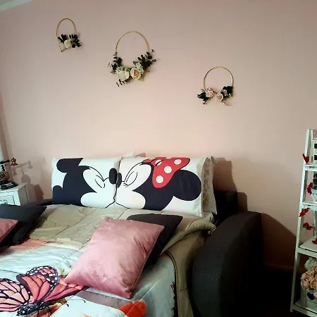 Apartman Shabby Chic Con Cucina E Giardino Privato *