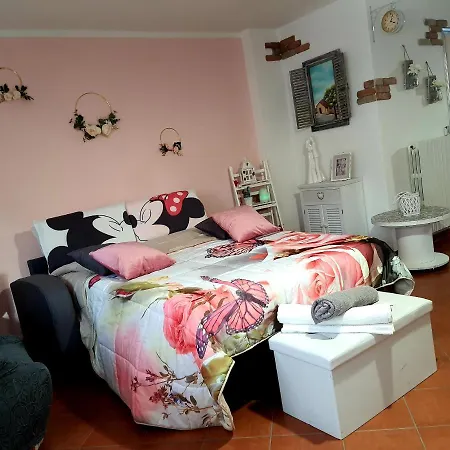 Shabby Chic Con Cucina E Giardino Privato Pomarico