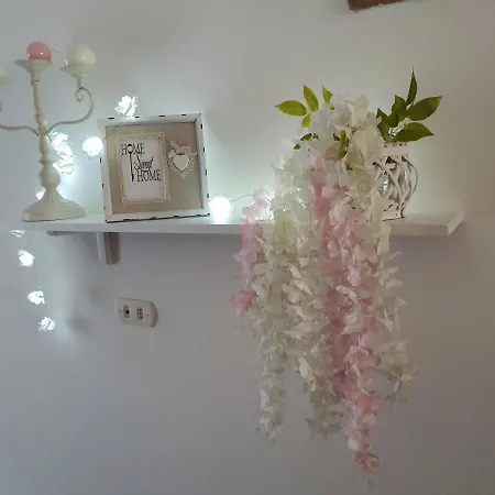 Shabby Chic Con Cucina E Giardino Privato Apartamento