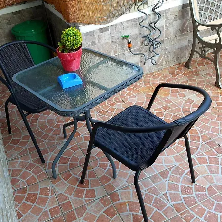 Shabby Chic Con Cucina E Giardino Privato