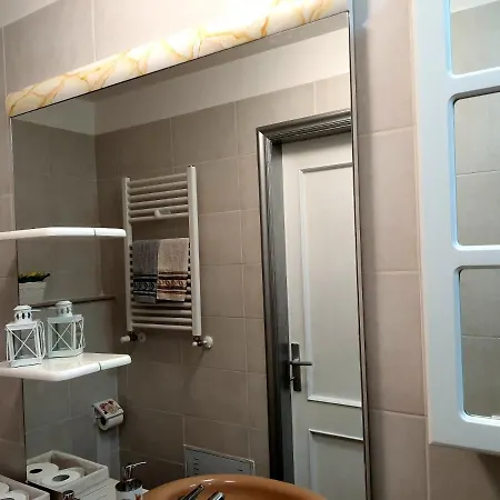 Shabby Chic Con Cucina E Giardino Privato * Pomarico