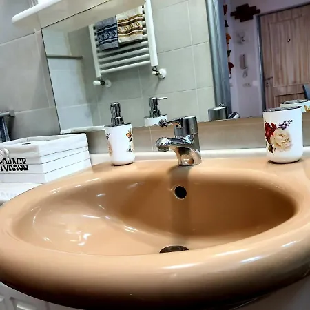 Shabby Chic Con Cucina E Giardino Privato * Pomarico