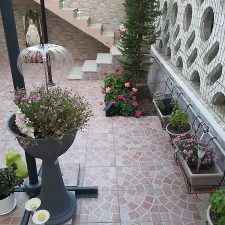 Shabby Chic Con Cucina E Giardino Privato Pomarico