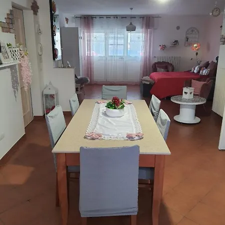 Shabby Chic Con Cucina E Giardino Privato Apartamento *