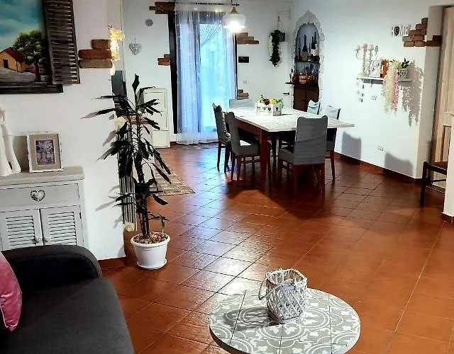 Appartement Shabby Chic Con Cucina E Giardino Privato Pomarico