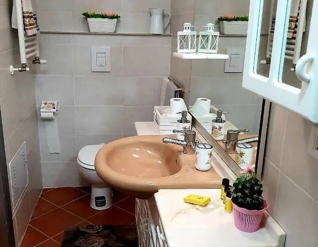 Shabby Chic Con Cucina E Giardino Privato * Pomarico