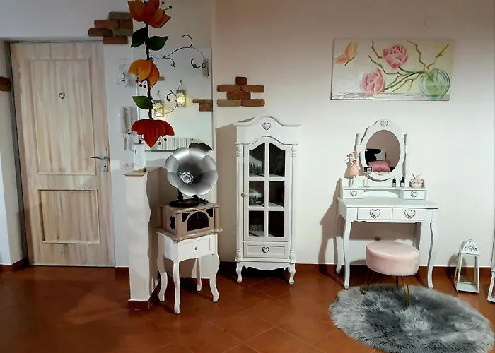 Shabby Chic Con Cucina E Giardino Privato *