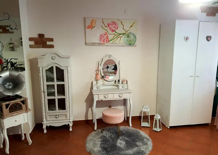 Shabby Chic Con Cucina E Giardino Privato Pomarico