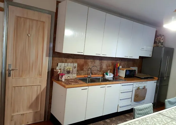 Shabby Chic Con Cucina E Giardino Privato Pomarico