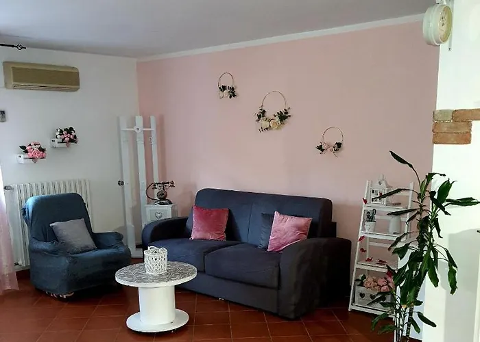 Shabby Chic Con Cucina E Giardino Privato * Pomarico