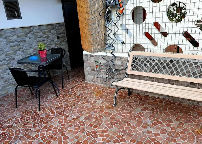 Shabby Chic Con Cucina E Giardino Privato Appartement Pomarico