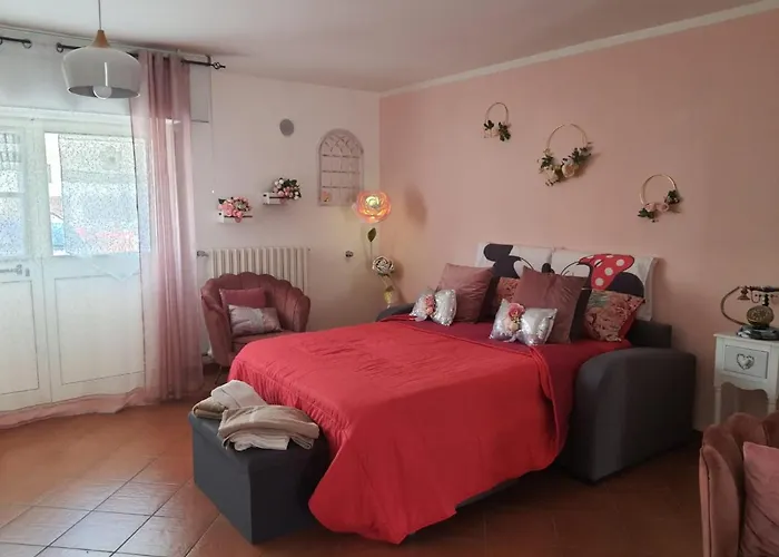 Shabby Chic Con Cucina E Giardino Privato * Pomarico