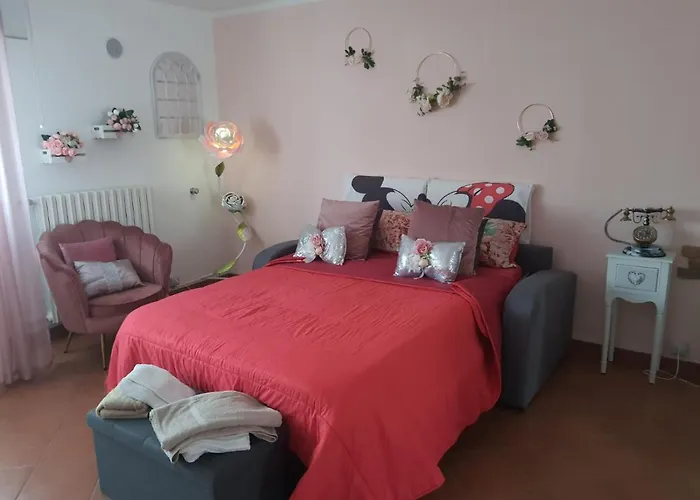 Shabby Chic Con Cucina E Giardino Privato